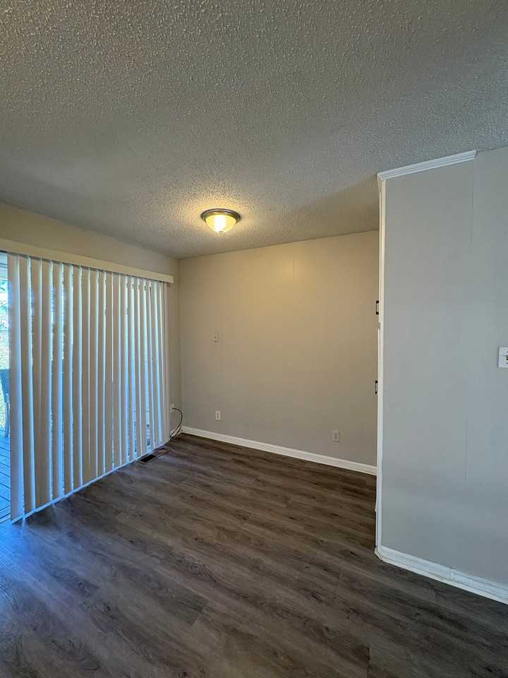 1123 W Scenic Dr #1123 - Photo 6 of 15