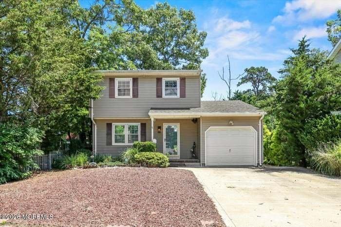 5 Morey Ln - Photo 2 of 25