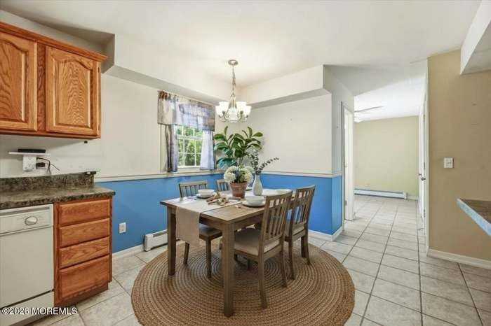 5 Morey Ln - Photo 4 of 25