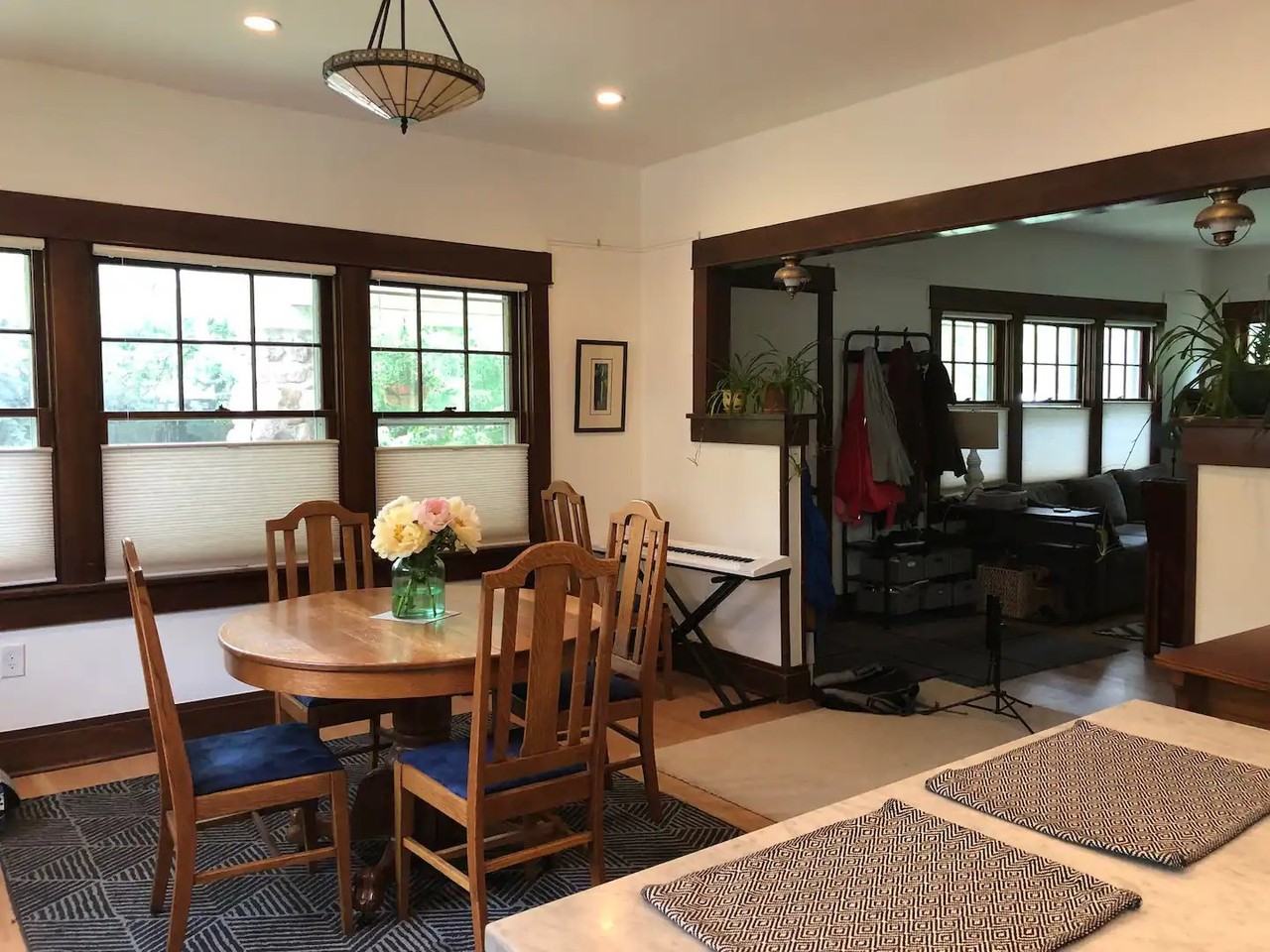 1043 Lincoln Pl #NA - Photo 6 of 19