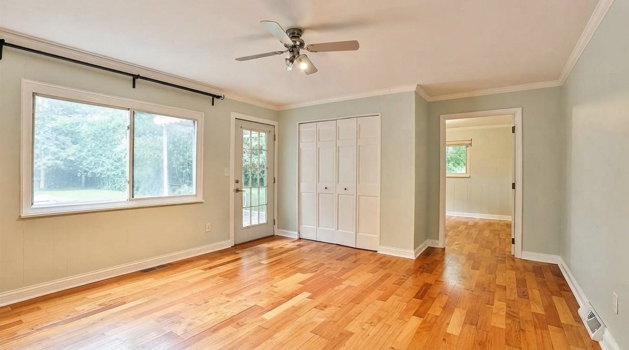 4828 Laurel Ave - Photo 7 of 14
