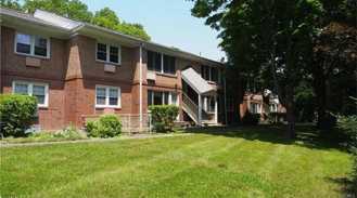 123 Katona Dr #4B4 - Photo 1 of 1