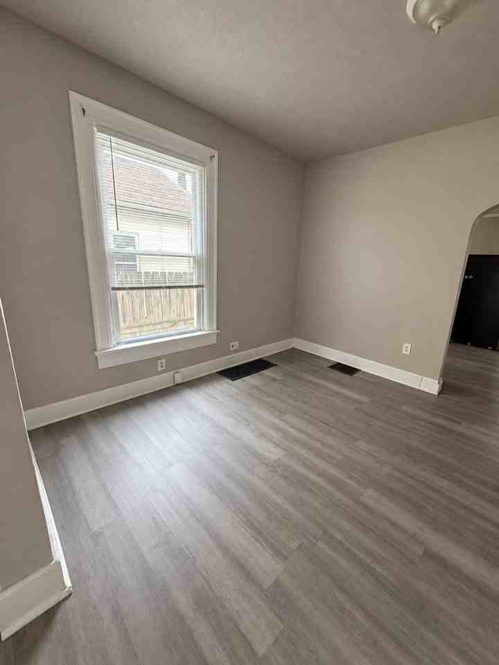 63 Drake Ave #2 - Photo 4 of 19