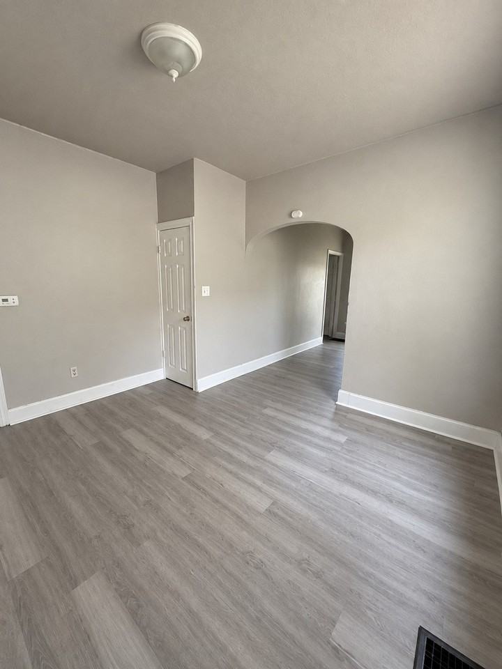 63 Drake Ave #2 - Photo 5 of 19