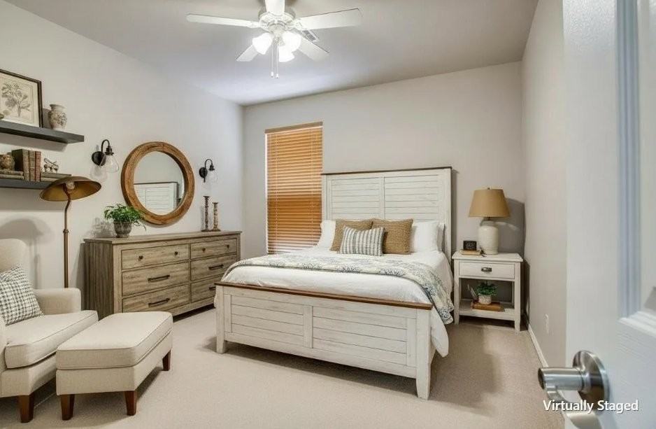 204 Oakdale Dr - Photo 2 of 10