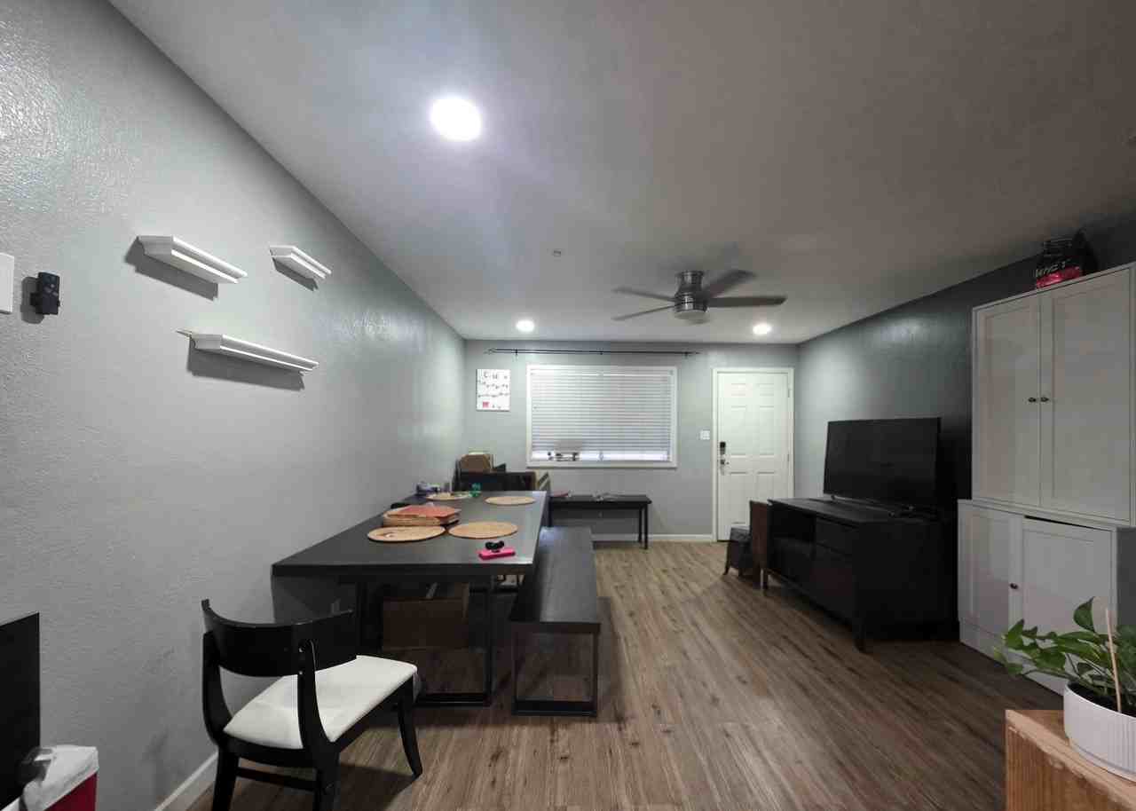 3101 W Bluefield Ave - Photo 5 of 7