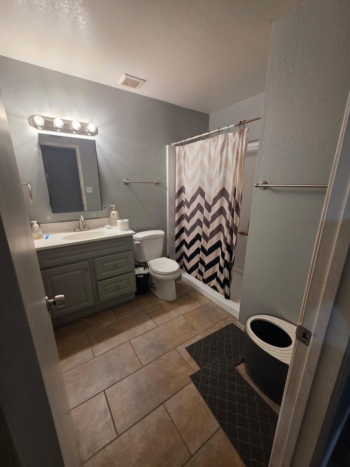 3101 W Bluefield Ave - Photo 6 of 7