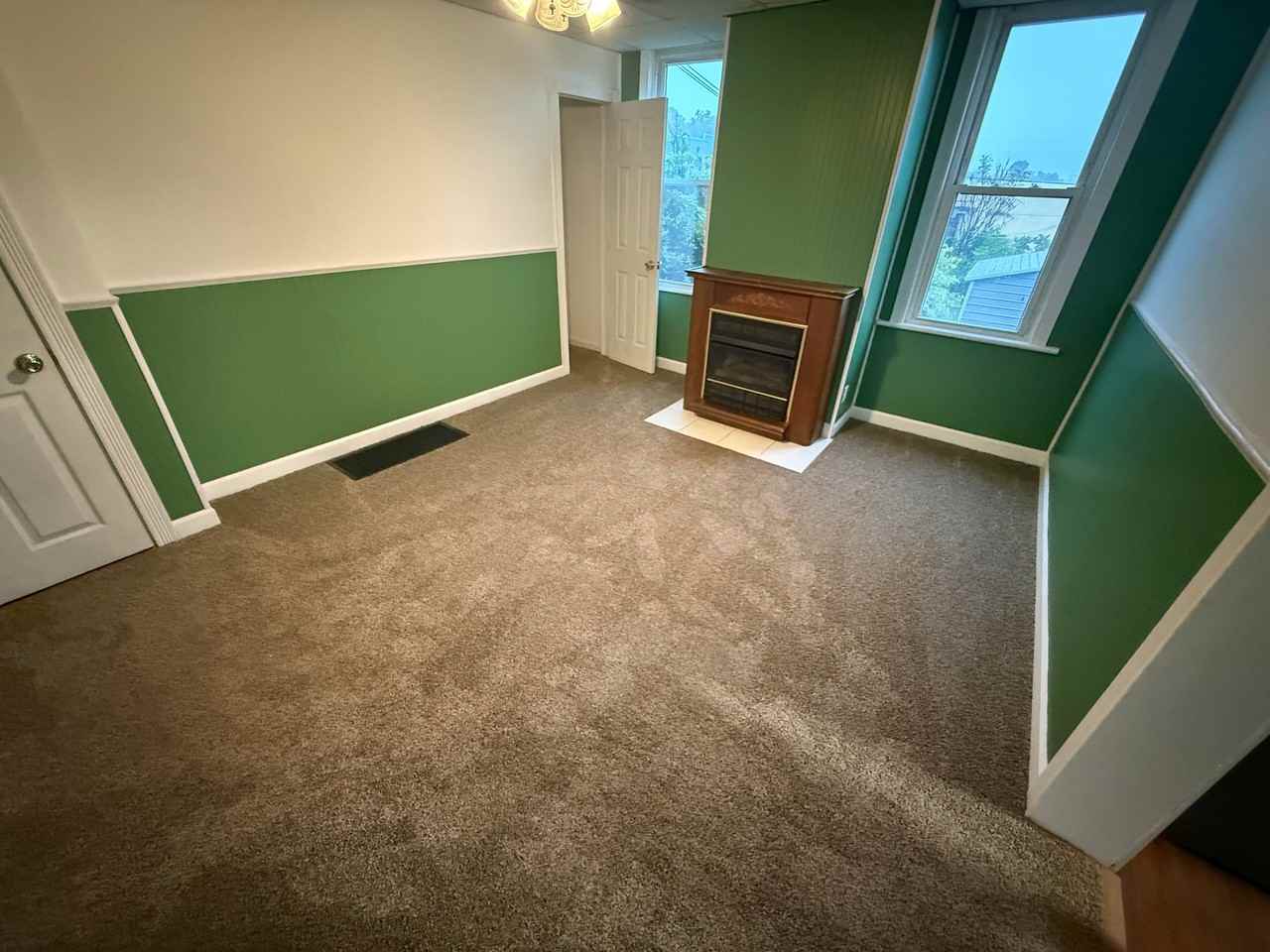 79117 Jefferson Ave - Photo 2 of 12