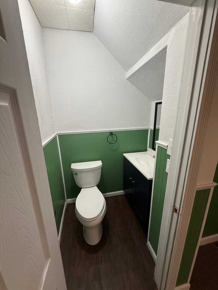 79117 Jefferson Ave - Photo 3 of 12