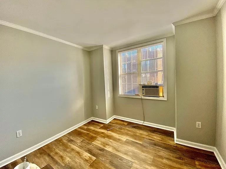 16 Chesnut Ave - Photo 6 of 8
