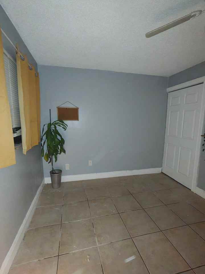 4444 Weldon Pl - Photo 7 of 10