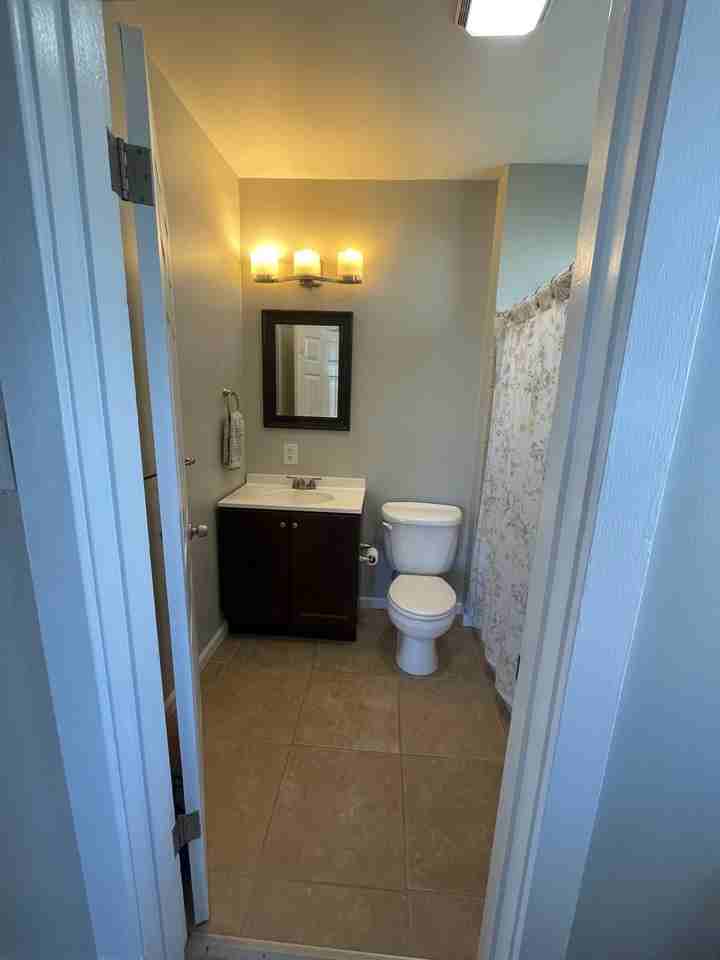 2424 Vodeli St - Photo 5 of 20