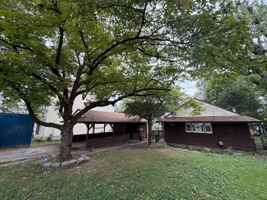 featured image of 9518 Marlowe Ave