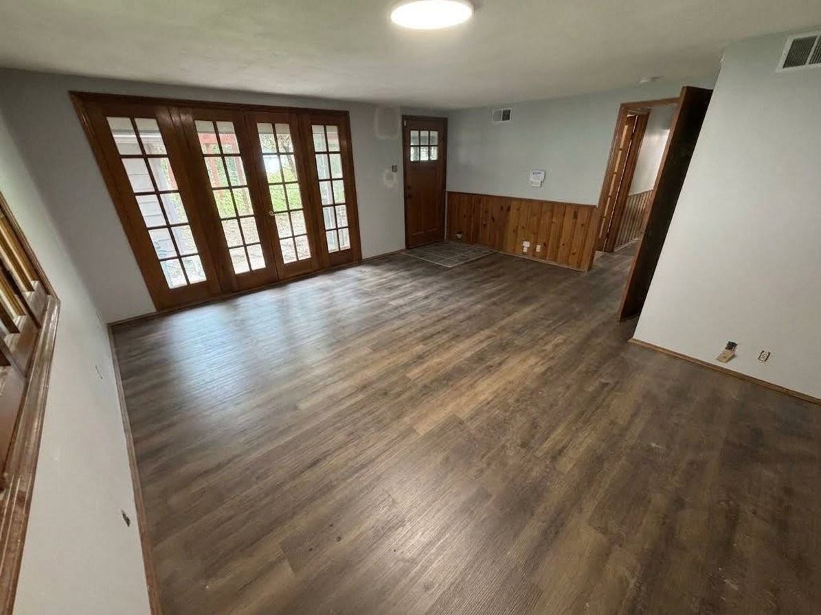 9518 Marlowe Ave - Photo 3 of 9