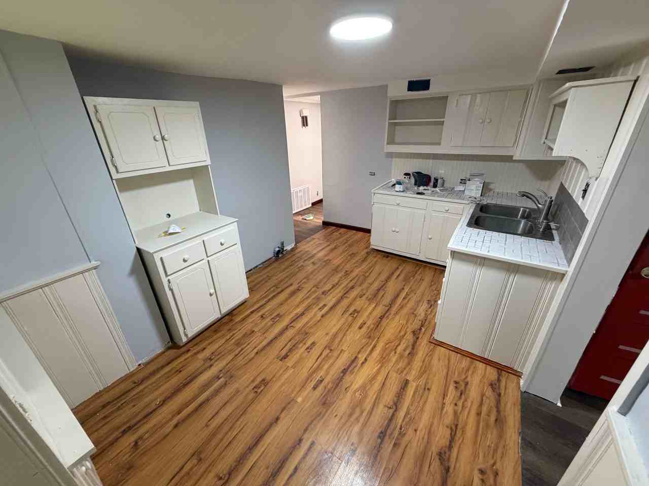 9518 Marlowe Ave - Photo 5 of 9