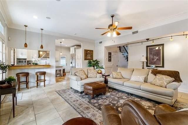 3628 Severn Ave - Photo 3 of 19