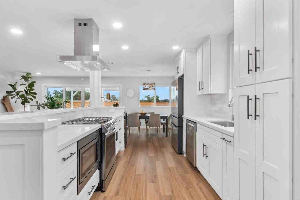 4311 Janan Way - Photo 3 of 17