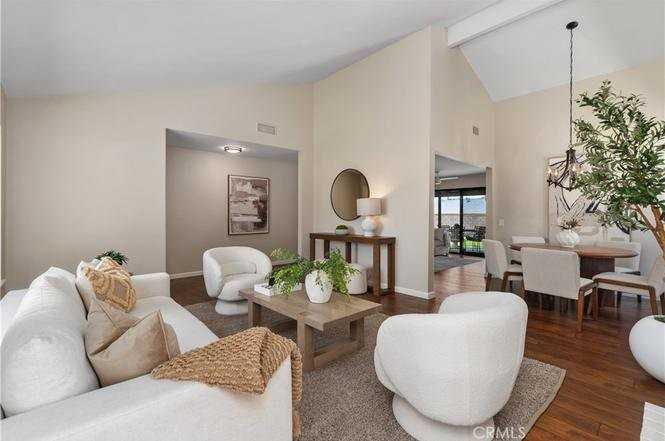 872 S Havenwood Cir - Photo 3 of 29