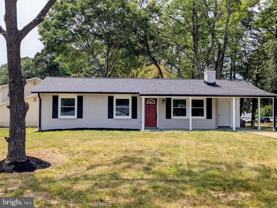 5001 University Dr - Photo 1 of 1