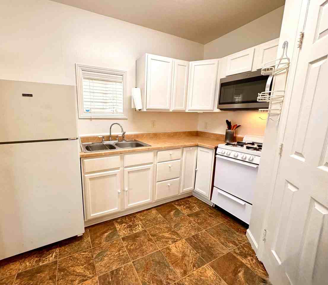 6705 Pacheco Pass Hwy #2 - Photo 4 of 11