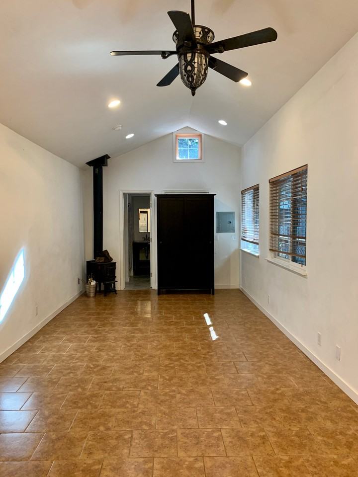 435 Hubbard Gulch Rd - Photo 6 of 9