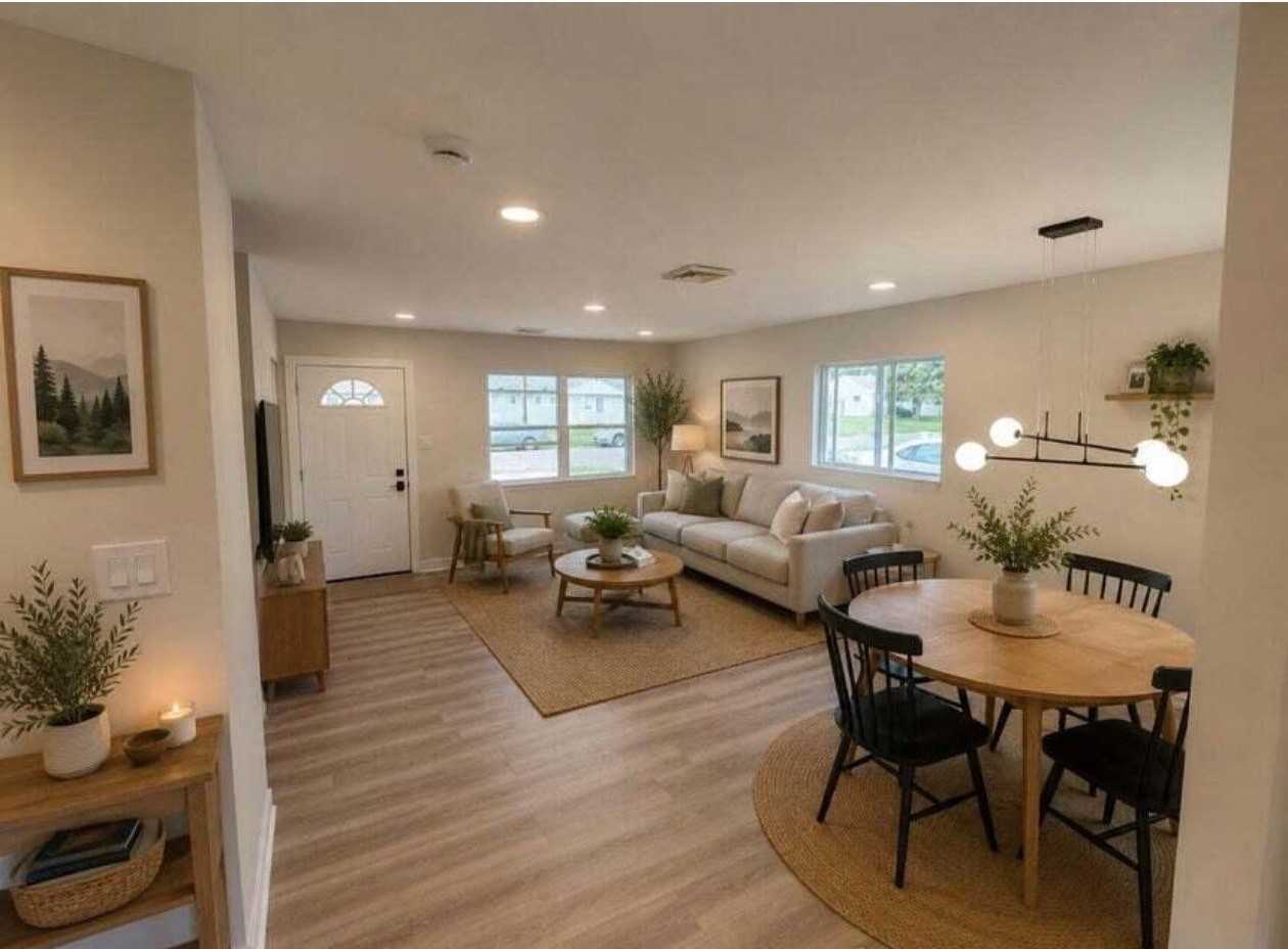 2637 Central Dr - Photo 2 of 7