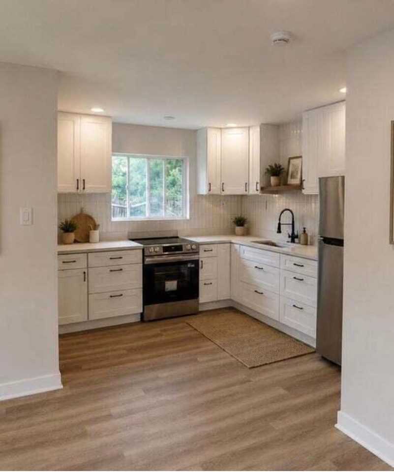 2637 Central Dr - Photo 4 of 7