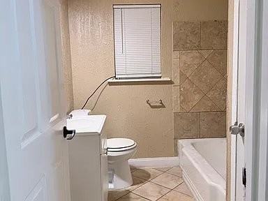1109 Wedgewood Cir - Photo 6 of 13