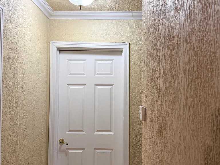 1109 Wedgewood Cir - Photo 7 of 13