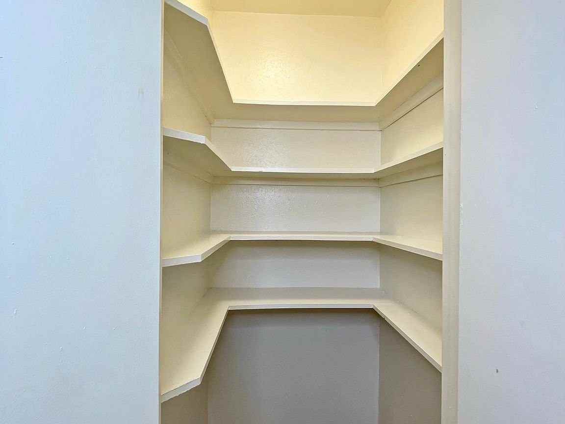 1415 Reynoldston Ln - Photo 7 of 20