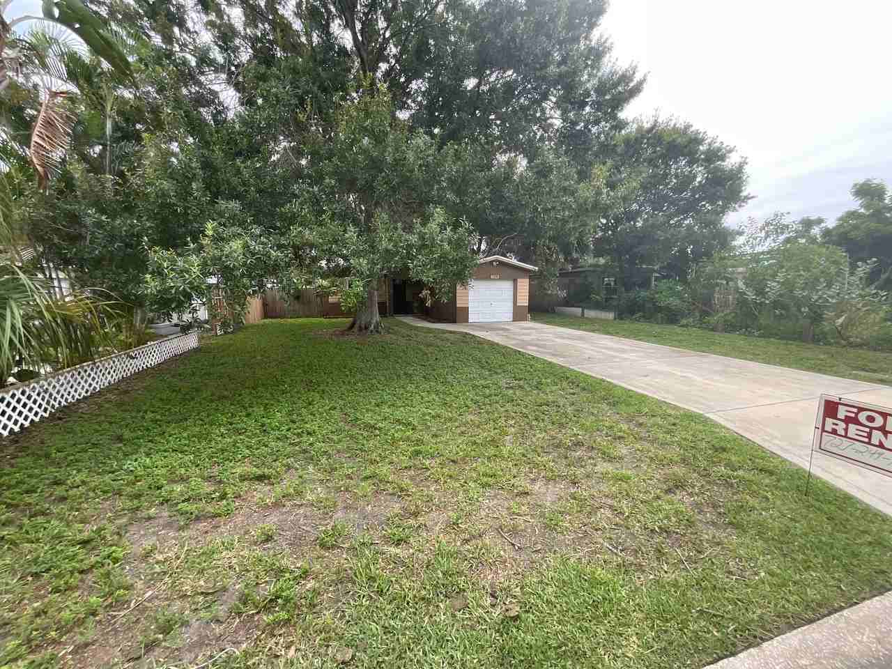 728 - Photo 2 of 13
