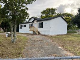 featured image of 403 Seahorse Ln