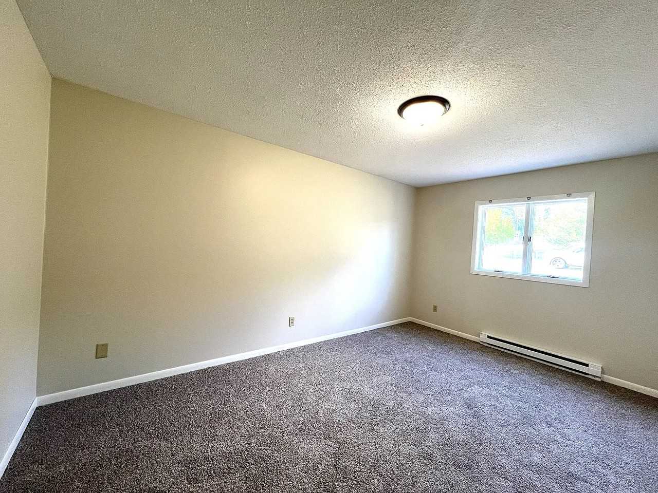 406 Timberlane Dr #2 - Photo 5 of 7