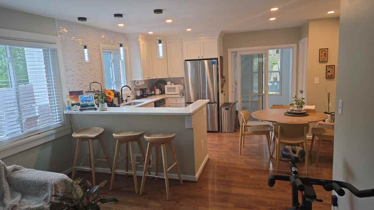 16003 Carroll Ave #NA - Photo 3 of 50