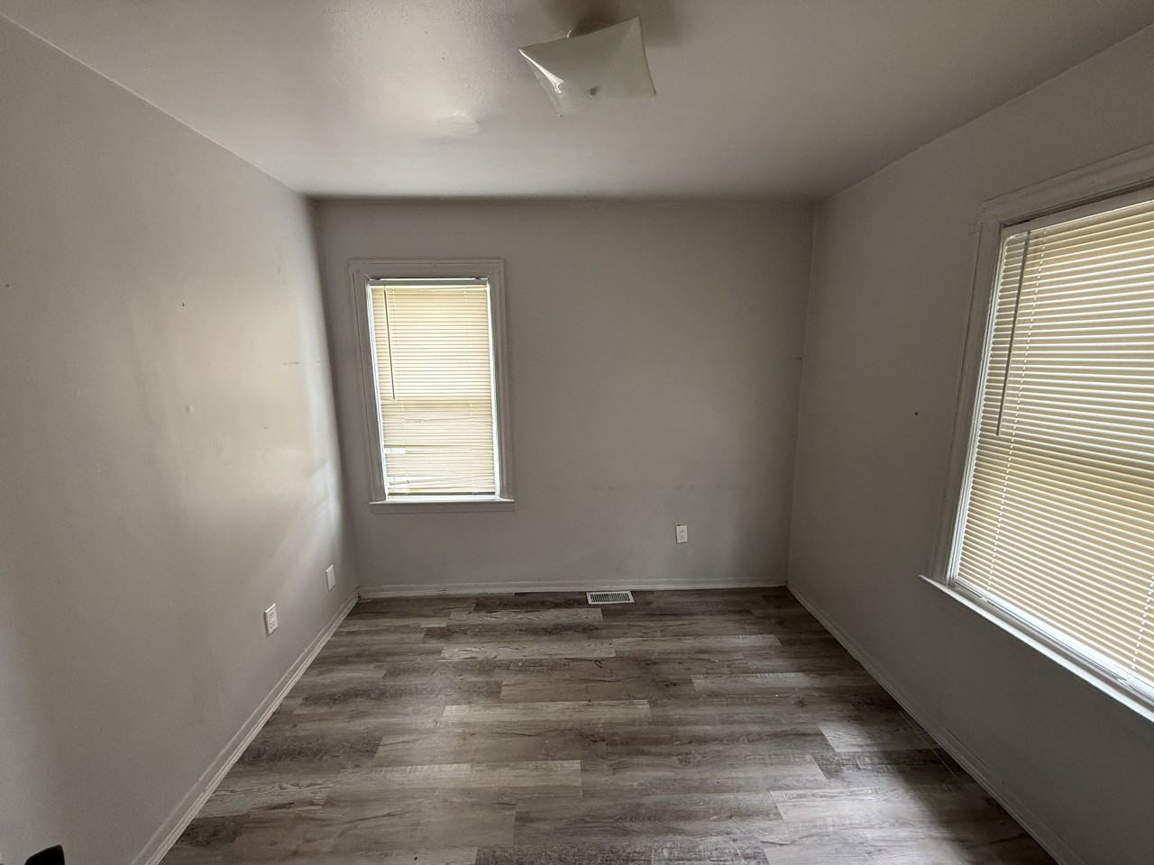 7511 Orchard Ave #NA - Photo 6 of 11