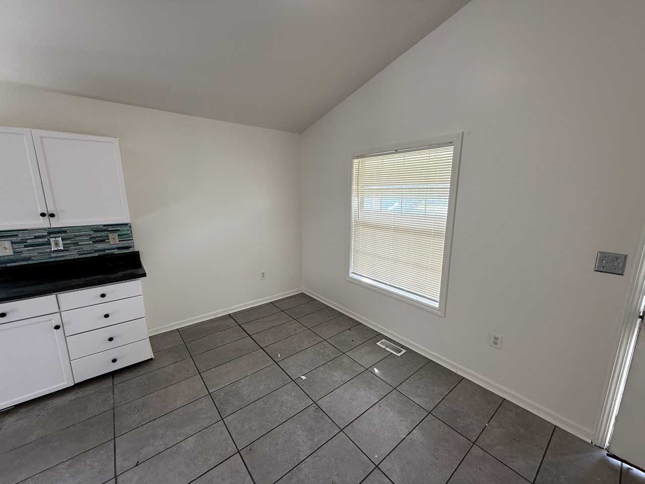98 Forest St #NA - Photo 5 of 15