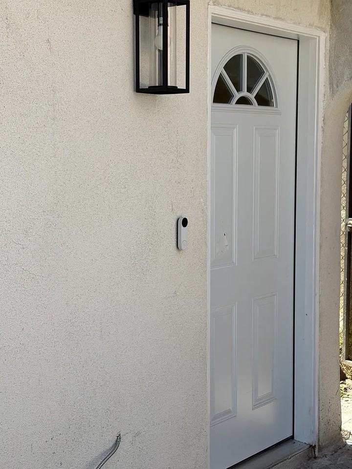 1746 1/2 Carmona Ave #NA - Photo 5 of 11