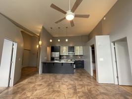 featured image of 208 W Broadway St #8