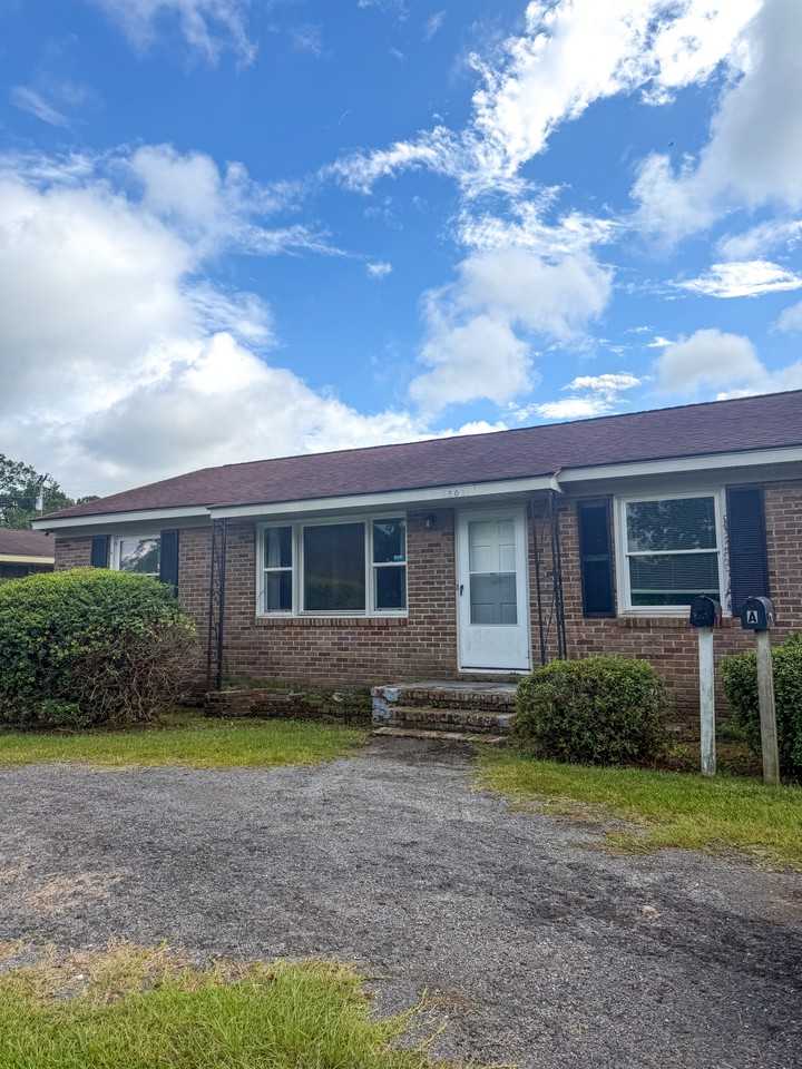 3501 Highmarket St #B - Photo 2 of 16