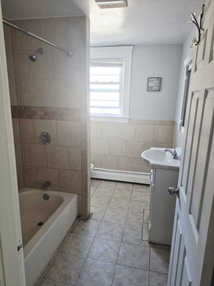 57 Marietta St #2 - Photo 2 of 7