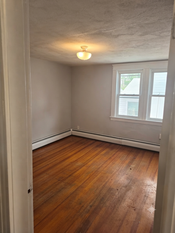 57 Marietta St #2 - Photo 5 of 7