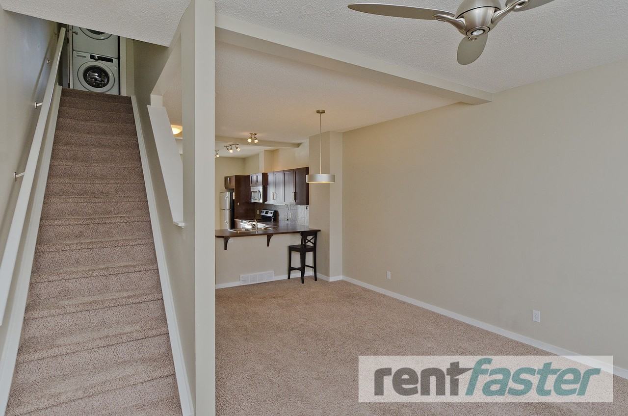 128 New Brighton Pt Se - Photo 7 of 20