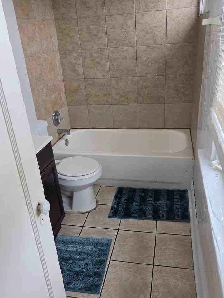 7019 Hunter Ave #2FL - Photo 4 of 9