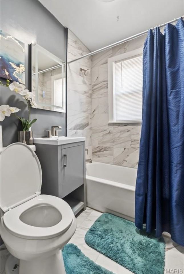 2123 69th St #NA - Photo 4 of 12
