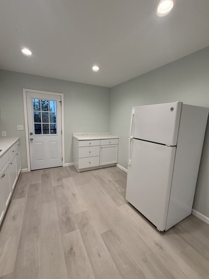 1615 Arling Ave #NA - Photo 2 of 13