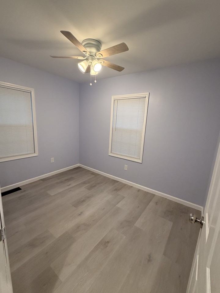 1615 Arling Ave #NA - Photo 7 of 13