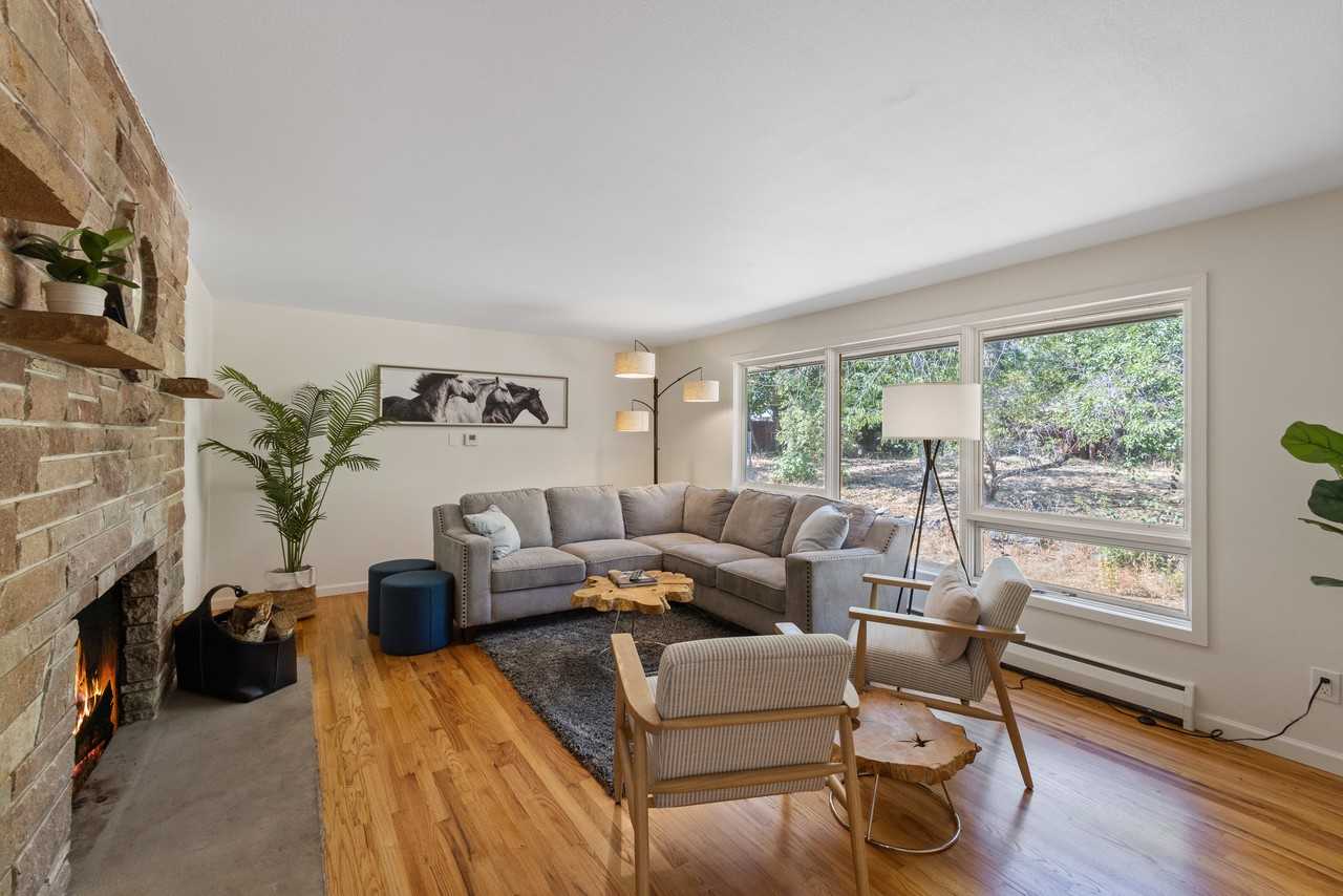 1613 E 34th Ave #NA - Photo 3 of 10