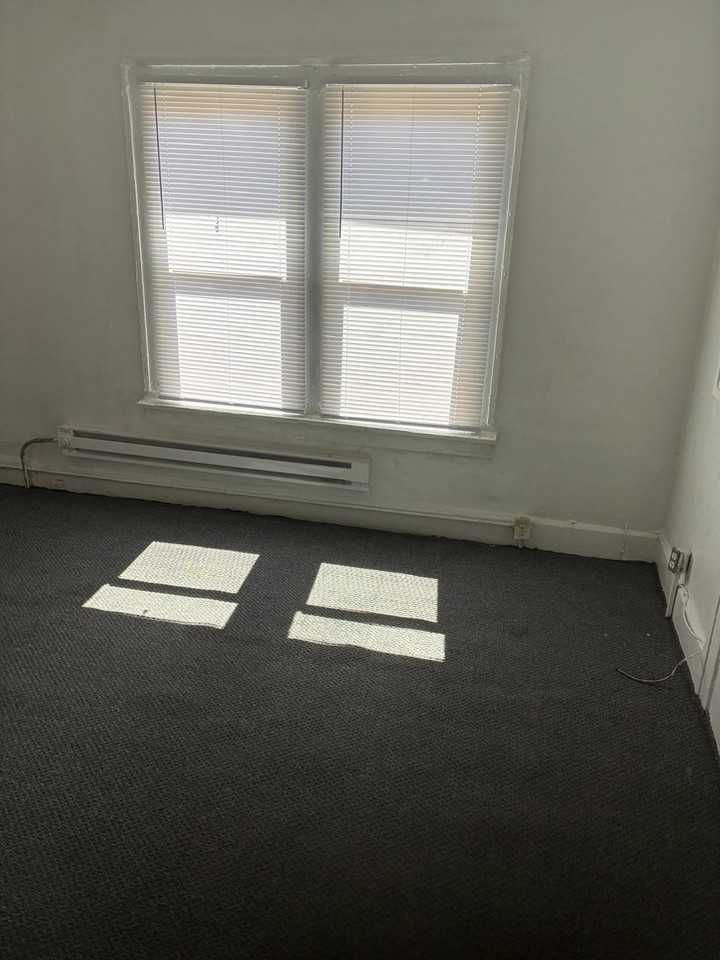 731 Lynn St #NA - Photo 5 of 34