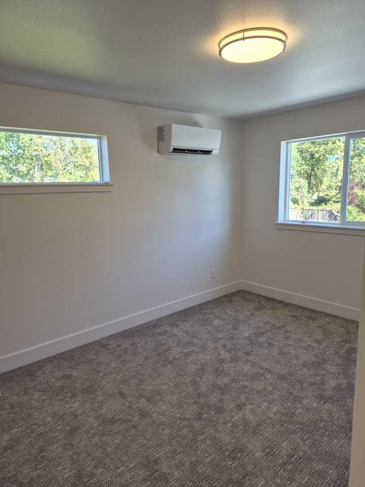 669 E 32nd Ave #NA - Photo 7 of 13