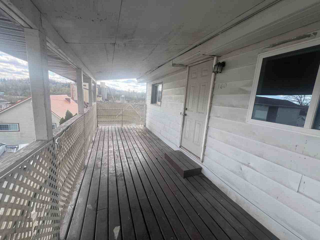 160 6th street - Photo 2 of 21